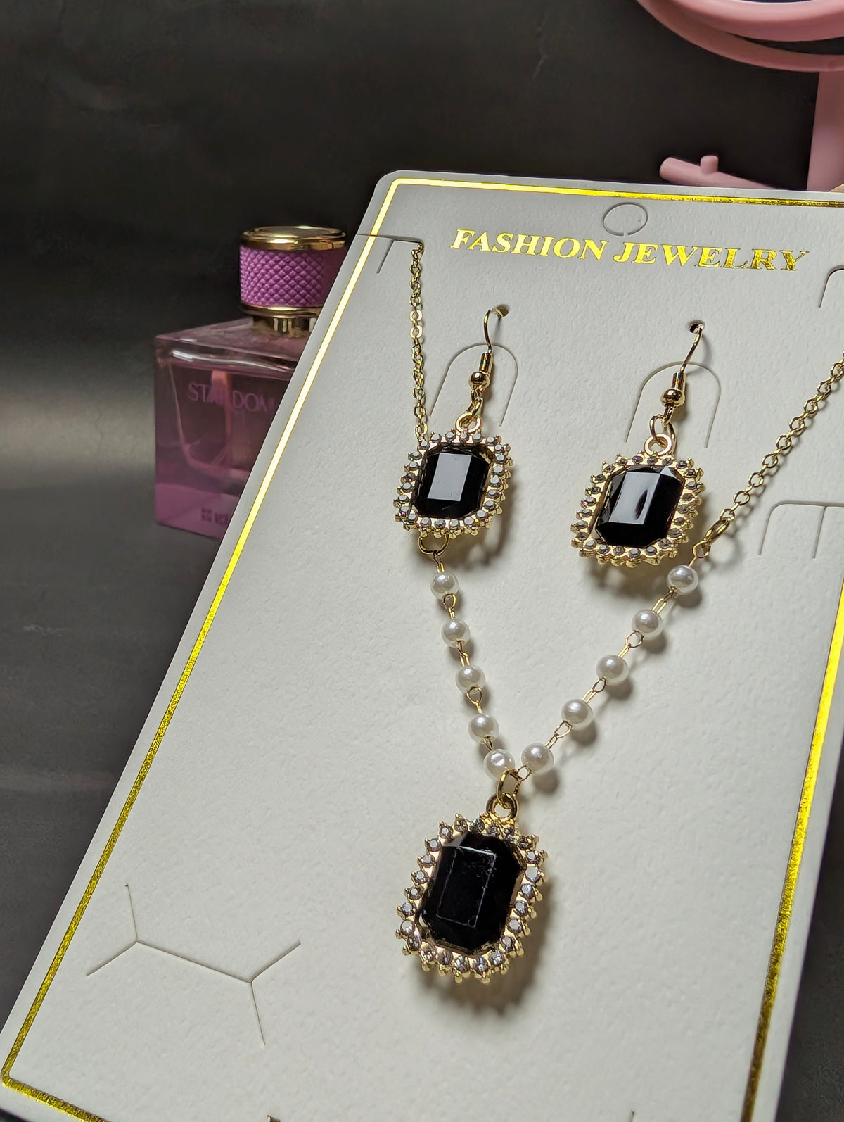 Black Stone Jewelry Set