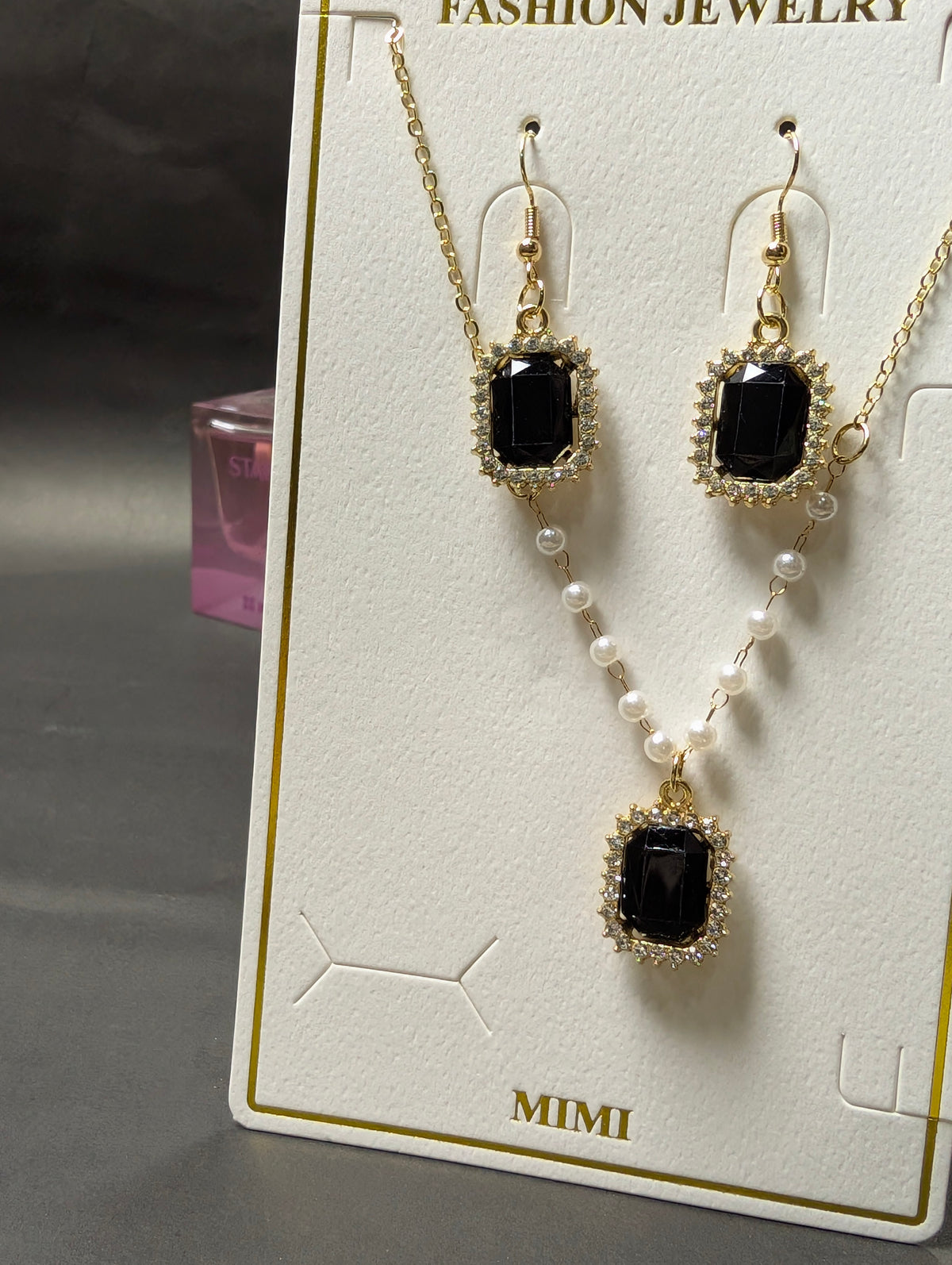 Black Stone Jewelry Set